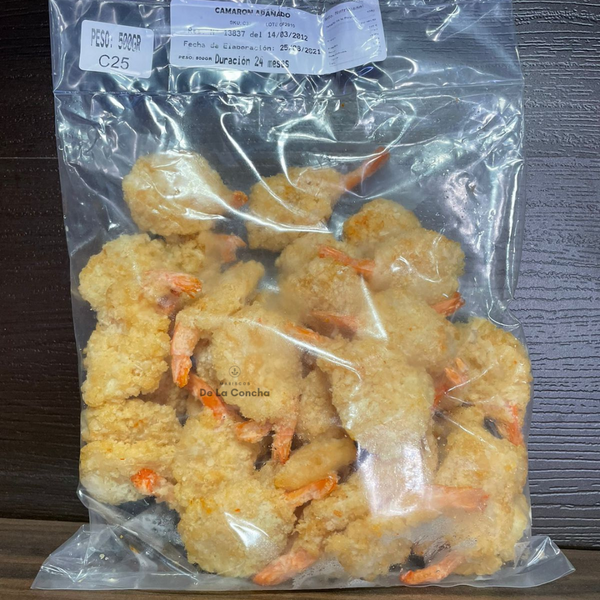 Bolsa de 500g de camarones congelados y apanados con cola