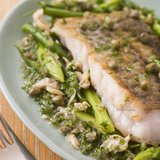 Filete de merluza austral con verduras
