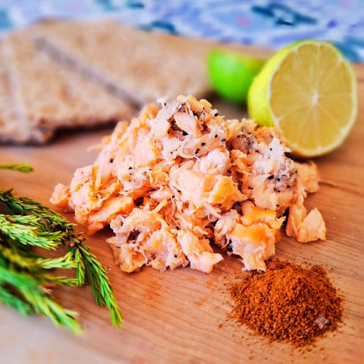 salmon ahumado al calor recorte cajun 500g