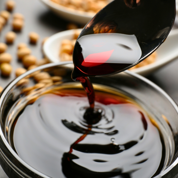 Salsa de soya premium en pocillo